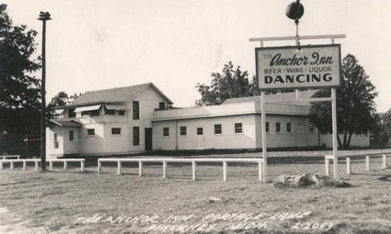 Anchor Inn - Original Building (newer photo)